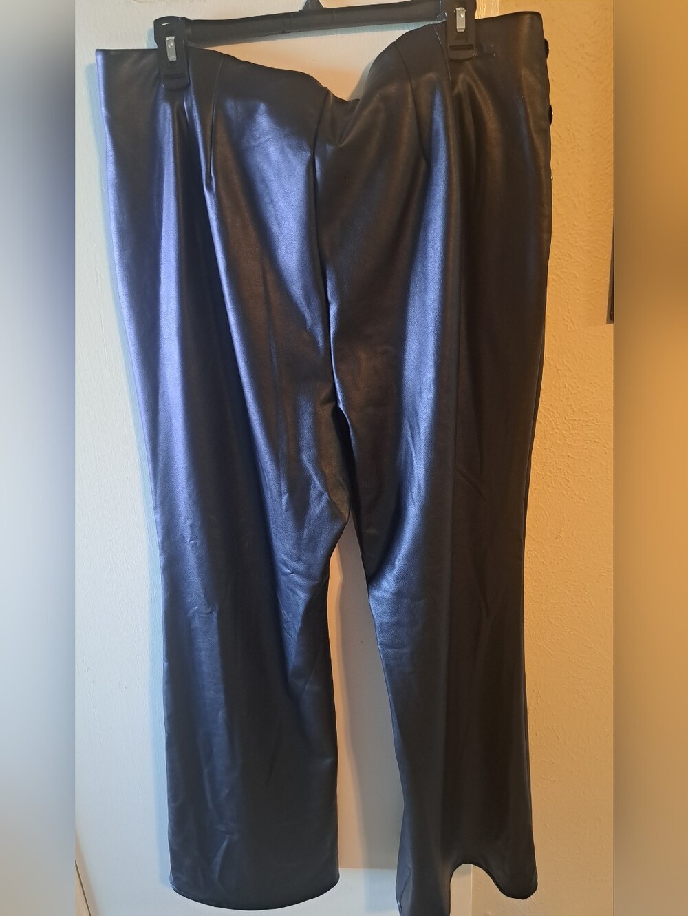 BOLD Elements NWT Size 18 Faux Leather Wide Leg Pants - Picture 5 of 6